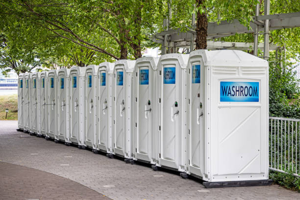 Best Sanitation services for porta potties  in Ainsworth, NE