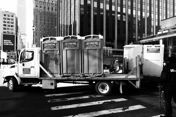 Best Restroom trailer rental cost  in Ainsworth, NE